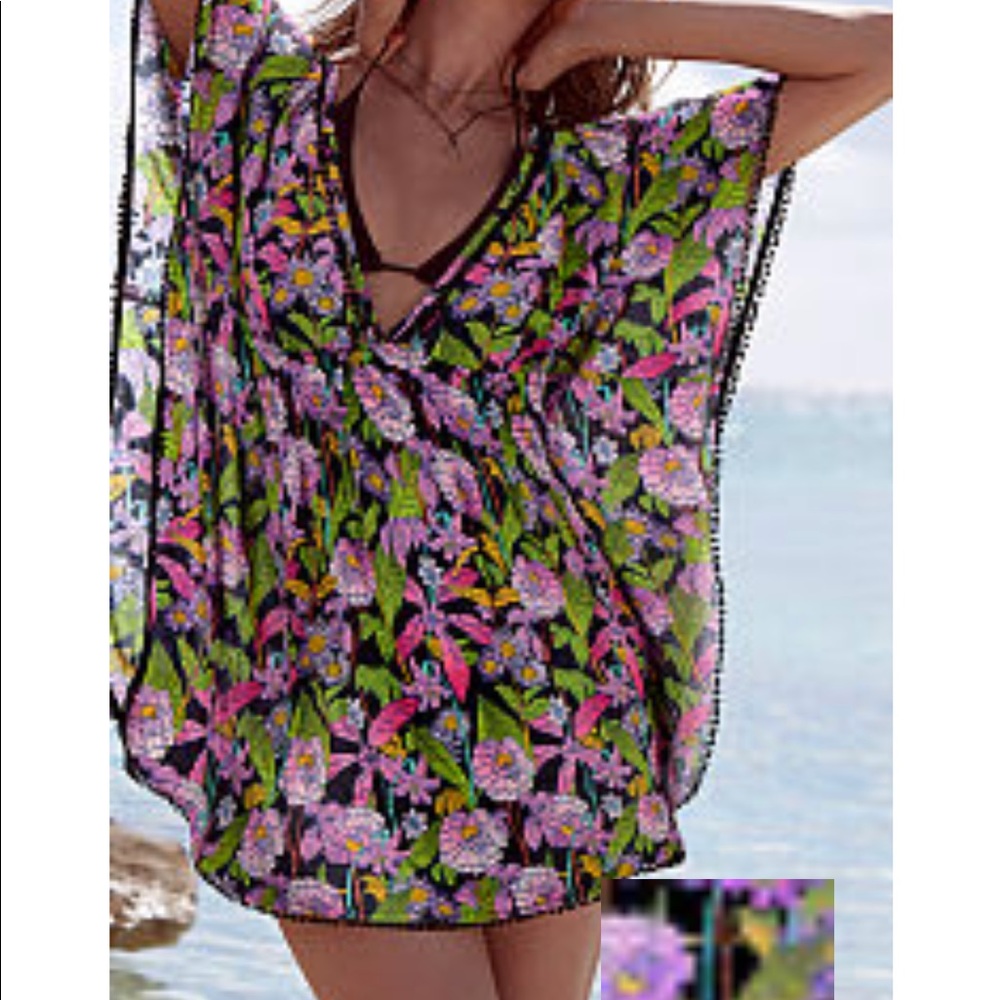 VS SWIM COVERUP PLUNGE FRONT CAFTAN TAPESTRY FLORAL SZ SM 2017 COLLECTION